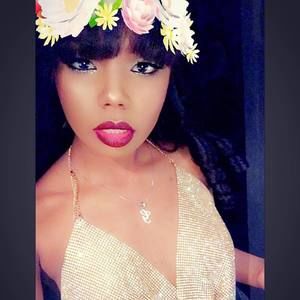 Meet your Posher, Glory